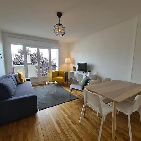 Du Petit Kerzu Apartamento Brest